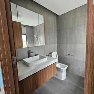 Swanbay Le Center Zone 6