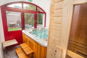 Hotels Hotel Spa - Au Charme Rabelaisien : photos des chambres