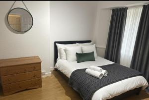 Cosy 4 bedroom in borehamwood