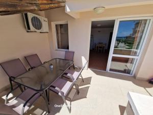 Ravda Holiday Village 1-bed seaview apartment