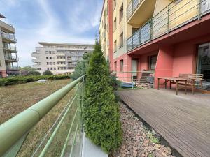 Papaj apartment, supervision, garage