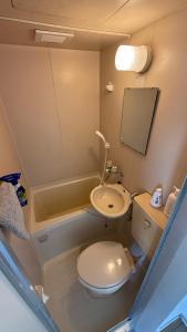 Osaka Umeda West JR Tsukamoto Inn 501