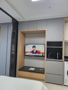 여수호텔 퍼스트시티 429호 더블 하프오션뷰