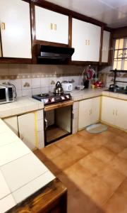 3 Bedroom House in the Heart of Baguio with Garage