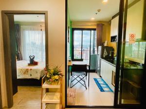 The base Central 1006 by Numam