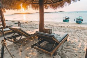 Villa Dot -Beach Front and private pool villa