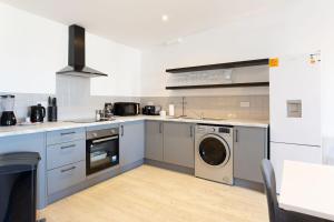 City Centre 2-Bed in Kings Building