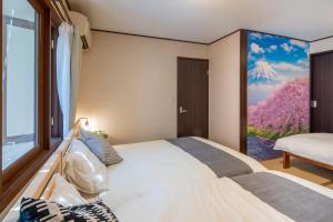 貸切でディズニー20分直通120平米4LDK最大16名吹き抜けと和室成田空港50分a