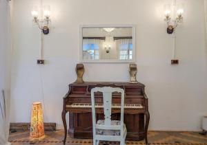 Private pool heritage villa in Cavelossim area