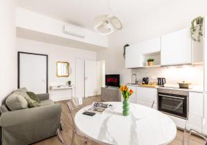 DUOMO-CENTRALE - Suite Moderna, M1 e M3 a 250m