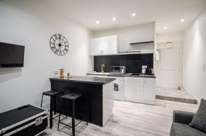 2 pièces moderne et climatisé - Rue Meynadier