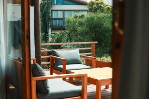 Dreamland Beach House & Studios at Supertubes