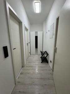 Freshly renovated City Apartments Essen KITCHEN WIFI near Düsseldorf Airport