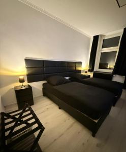 Freshly renovated City Apartments Essen KITCHEN WIFI near Düsseldorf Airport