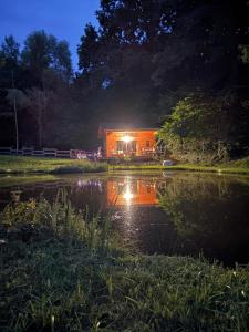 La cabane sur létang