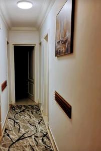 Madinaty is a spacious hotel apartment for families, 3 bedrooms, 2 elegant bathrooms