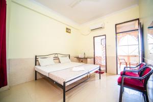 Omji Ashram- Shri Kathiya Mandir - 15min from Ram Temple