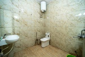 Omji Ashram- Shri Kathiya Mandir - 15min from Ram Temple