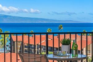 Kaanapali Shores 940 · KS 940 Top Floor Studio w Ocean Views AC