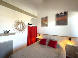 T3 Duplex avec Terrasse - Animaux Acceptés - Piscine - FR-1-379-115