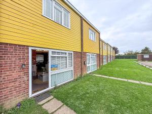 Stunning Chalet For Hire At Bermuda Holiday Park Near Hemsby Beach Ref 18161B - Ubytování bez kategorie ve městě Hemsby