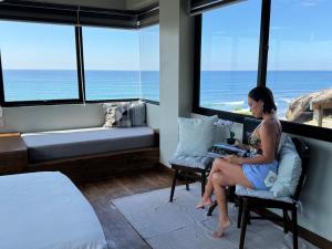 A-Lofts Sky Suite amazing beachfront 360 sea view