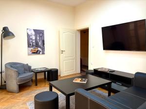 Sofia Central spacious 2BD 2BA apartment