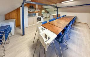 Stunning Home In Grenaa With Wifi