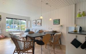 Beautiful Home In Otterup With Wifi