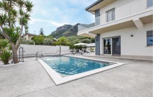 Amazing Home In Trabia