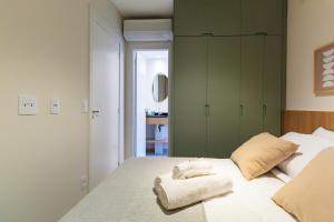 CGB302 - Apto com piscina e academia Bela Vista