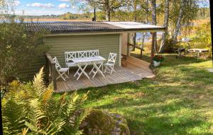 Beautiful Home In Tranås With Lake View