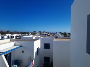 Apartamento Sami vista al mar y piscina