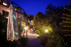 Costa Est Apartments img26