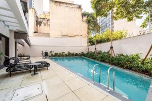 CGB302 - Apto com piscina e academia Bela Vista