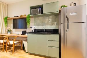 CGB302 - Apto com piscina e academia Bela Vista