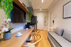 CGB302 - Apto com piscina e academia Bela Vista