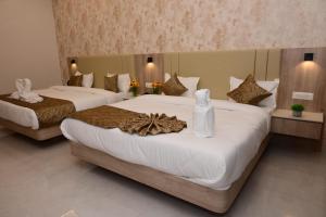 Hotel Golden Palace Ayodhya