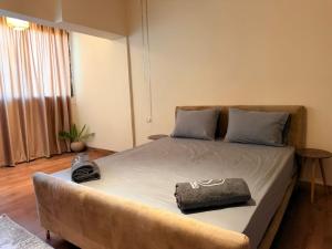 Lux Skyline 3BR Apt With Nile View Balcony