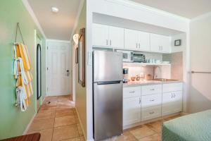 Islander on the Beach 120 - Studio