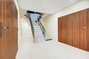 Hotel O The Royal INN