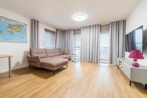 Chlebowa City View Apartament by BookingHost