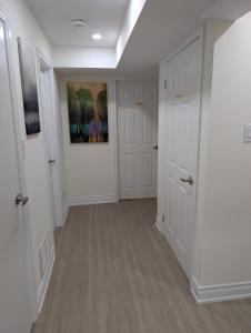 Cozy 2-Bedroom Basement Unit In Toronto
