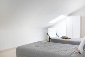 NT Bright and modern apartment in Pizarra