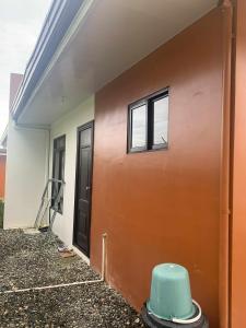 Whole Furnished House with Parking and Sea View