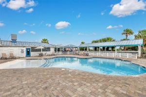 One Particular Harbor