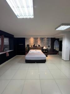 Apartaestudios - Torre de Cali