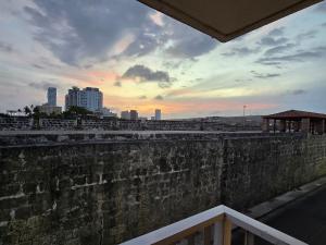 Apartamento en la ciudad amurallada cerca de todo