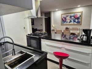 Avenida Paulista, Avenida Angélica, Arena Pacaembu