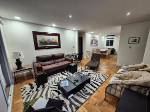 Avenida Paulista, Avenida Angélica, Arena Pacaembu